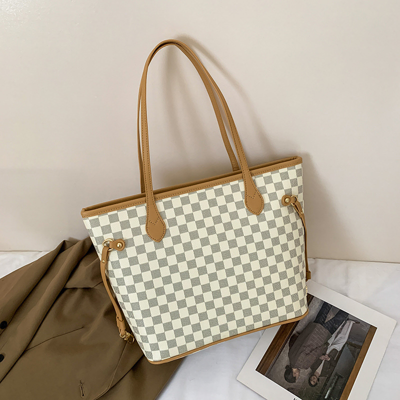 Buy Louis Vuitton LV Neverfull Dupe Damier Bag CL001 here and Save