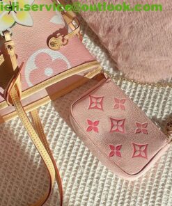 Louis Vuitton LV Multi Pochette Dupe Accessoires Pink CL009