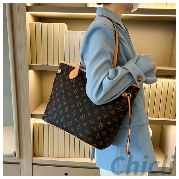Louis Vuitton LV Neverfull Dupe Monogram Canvas Bag CL004