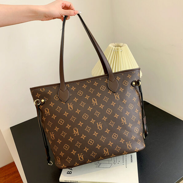 Louis Vuitton LV Neverfull Dupe Monogram Canvas Bag CL004