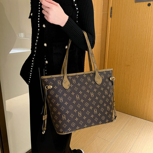 Louis Vuitton LV Neverfull Dupe Monogram Canvas Bag CL004