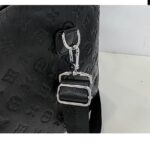 Louis Vuitton LV Duffle Dupe Keepall Bandoulière Bag CL040